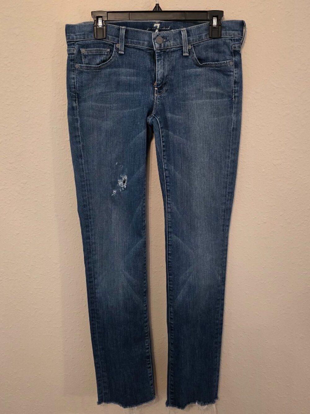 7 For All Mankind Low Rise Straight Leg Jeans Women's Size 28 Premium Denim